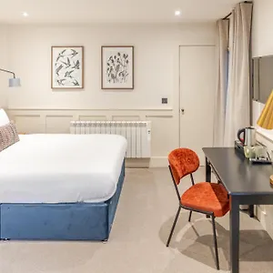 Grove House Otel